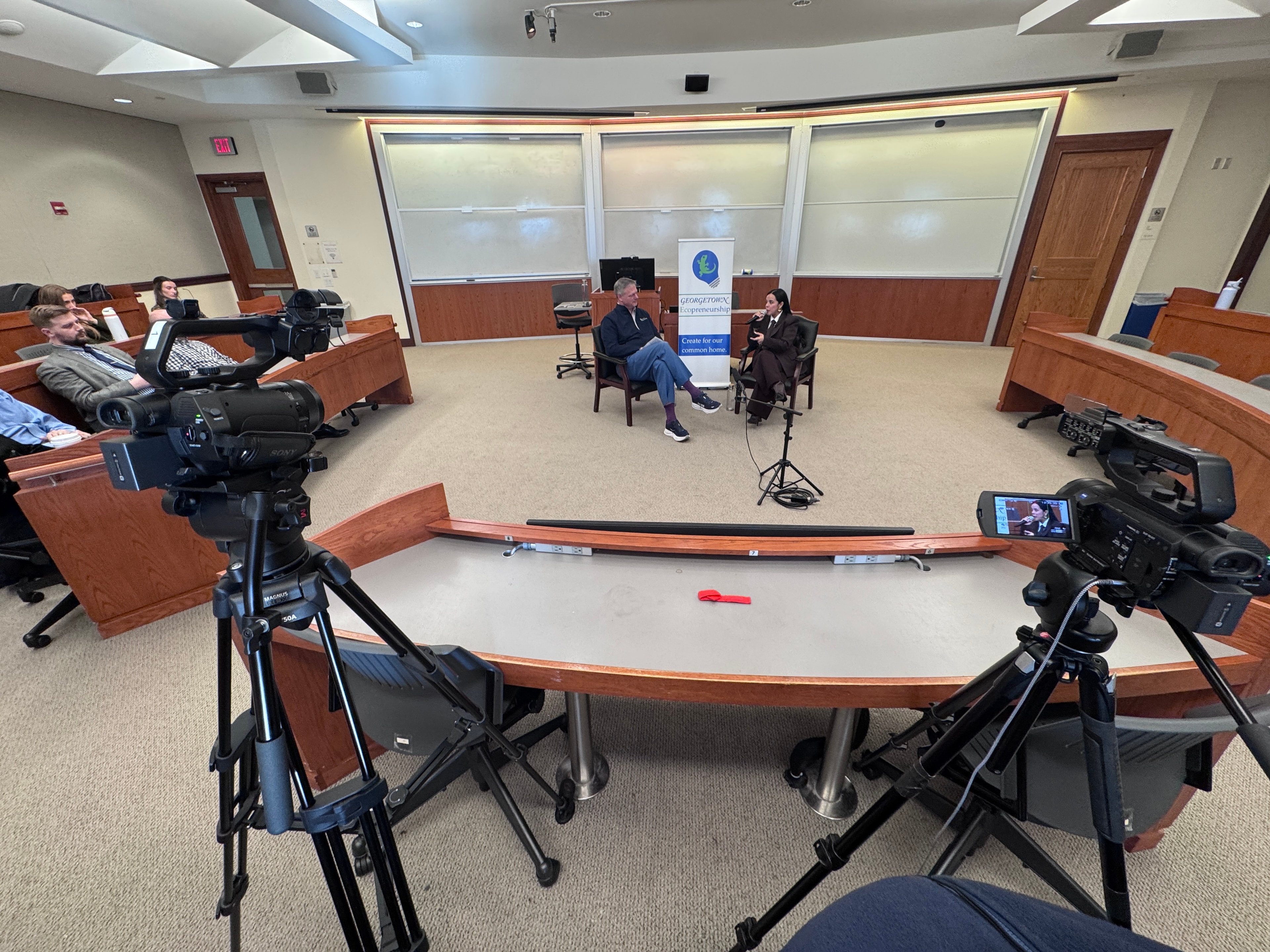 Video production at a lecture hall event